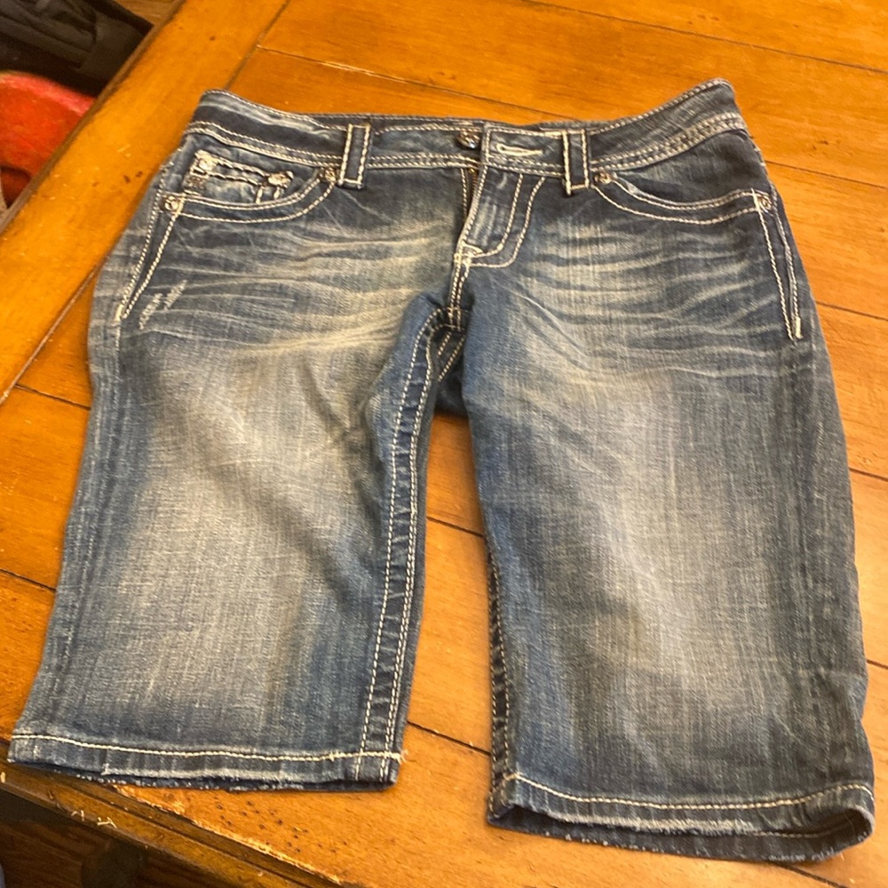 Light washed Jorts